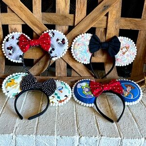 Mickey Ears, Toy Story, Lion King, princesses and Mickey and Minnie set of 4 #33